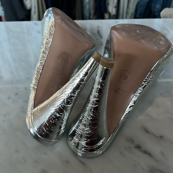 Used once Veronica Beard Pari Silver Foil Metallic Slide Peeptoe Pumps Heels - Picture 7 of 8